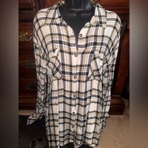 No Boundaries Black and Tan Plaid Shirt